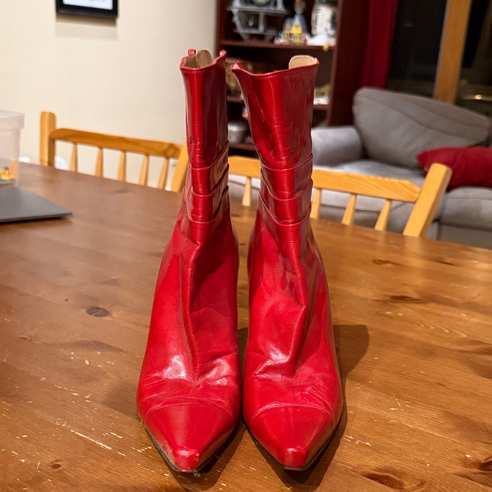Stuart Weitzman, red leather ankle boots, 7 1/2